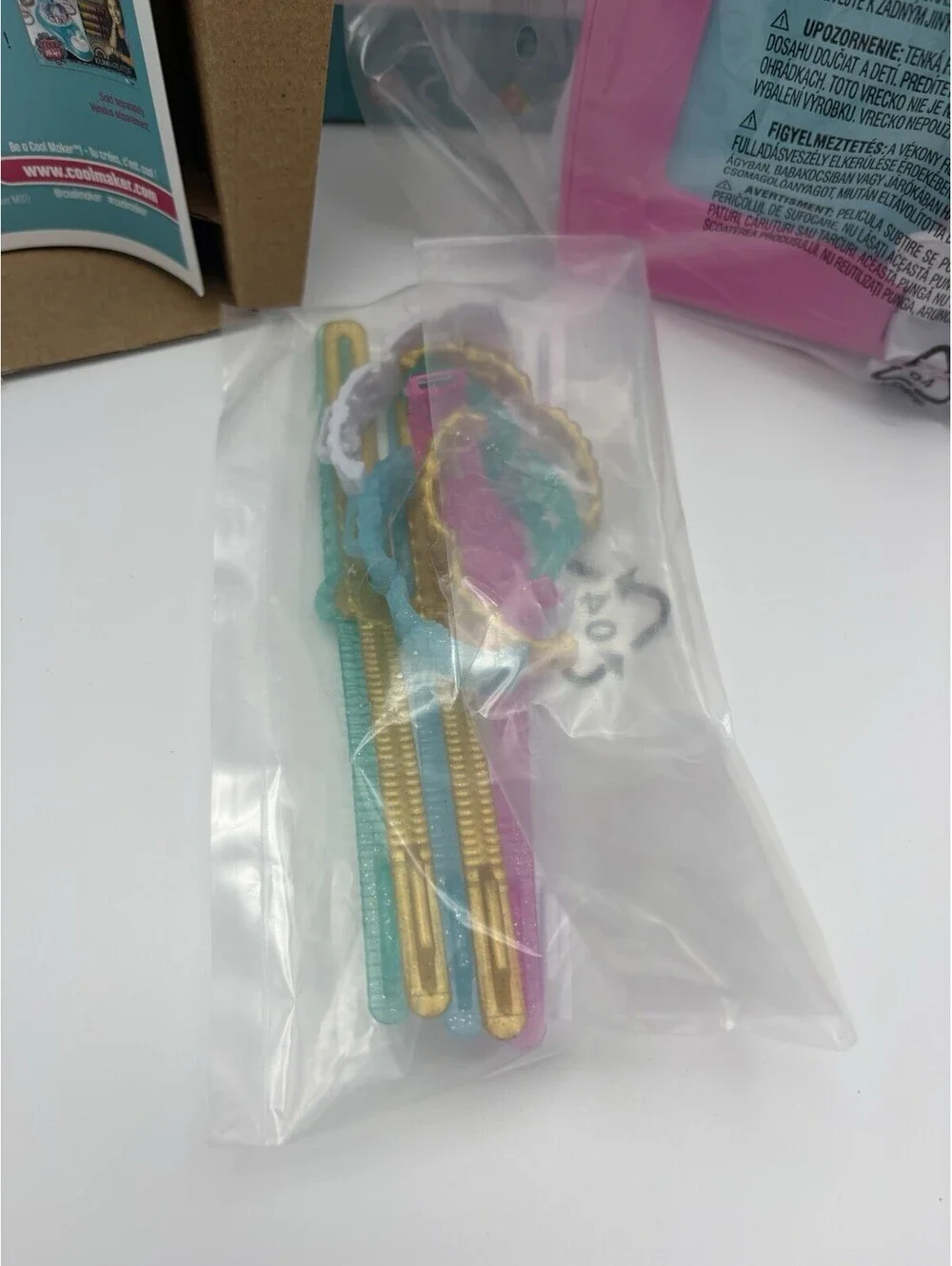 Cool Maker JoJo Siwa Bow Maker Craft Kit Kids DIY Set NWT